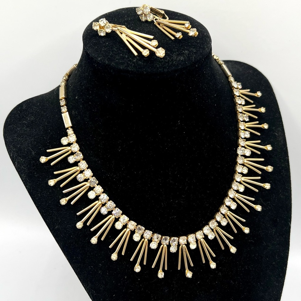 Vintage SARAH COVENTRY “Star Shower” gold choker clip on earrings rhinestone set